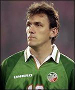 	Tony Cascarino 	